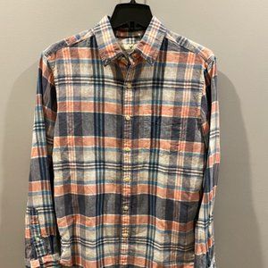 American Eagle Button Down
